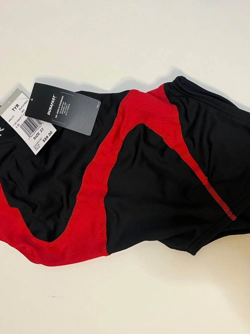 TYR Durafast Elite Girl's Maxfit One Piece – Vanguard Splice Swimsuit Black/Red